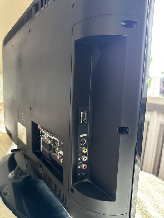Телевизор Samsung 32” LCD LE32A430T1