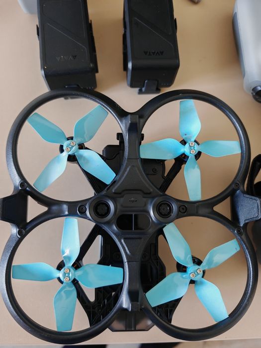 Dronă djia avata Fly more combo