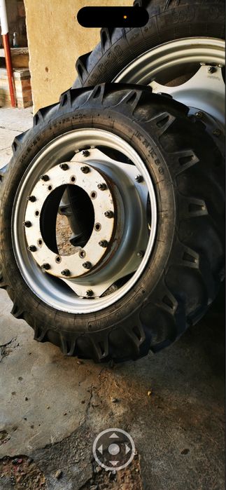 Тесни джанти с гуми за New HOLLAND