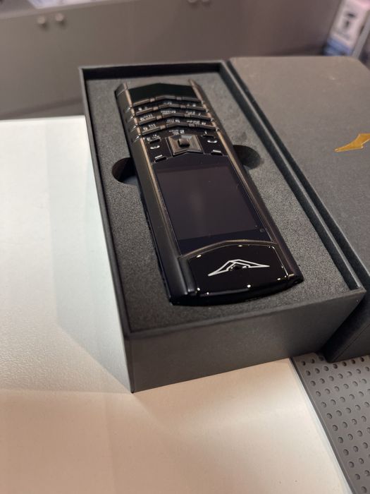 Vertu Signature S