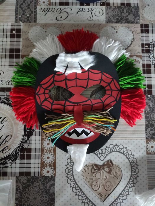 Детски кукерски маски