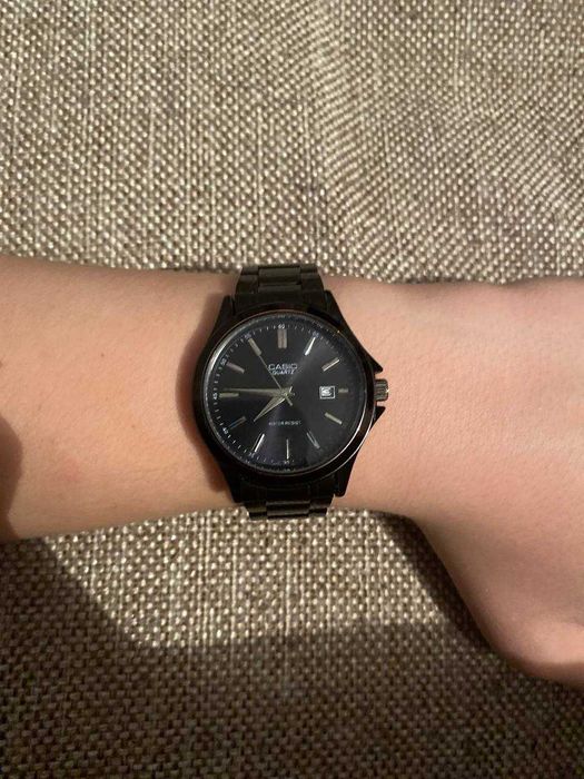 Наручные часы Casio