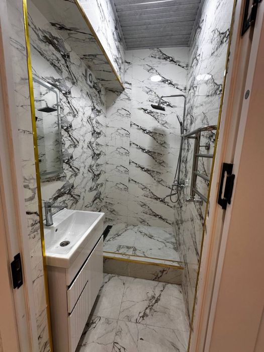 Сергели 6А  срочна сотилади 4 хона