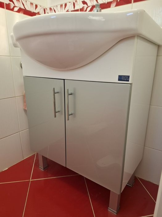 Обзавеждане за санитарен възел