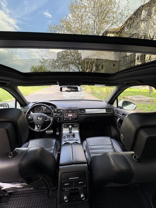 Vând VW Touareg R.Line