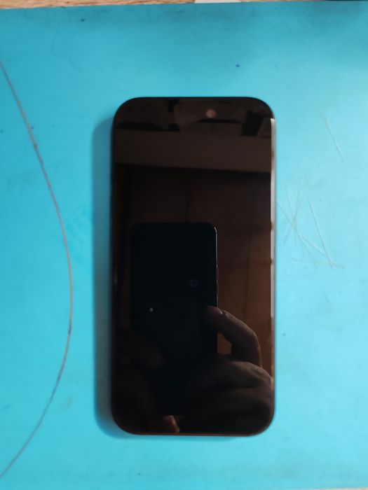 IPhone 16 128gb acumulator 100%