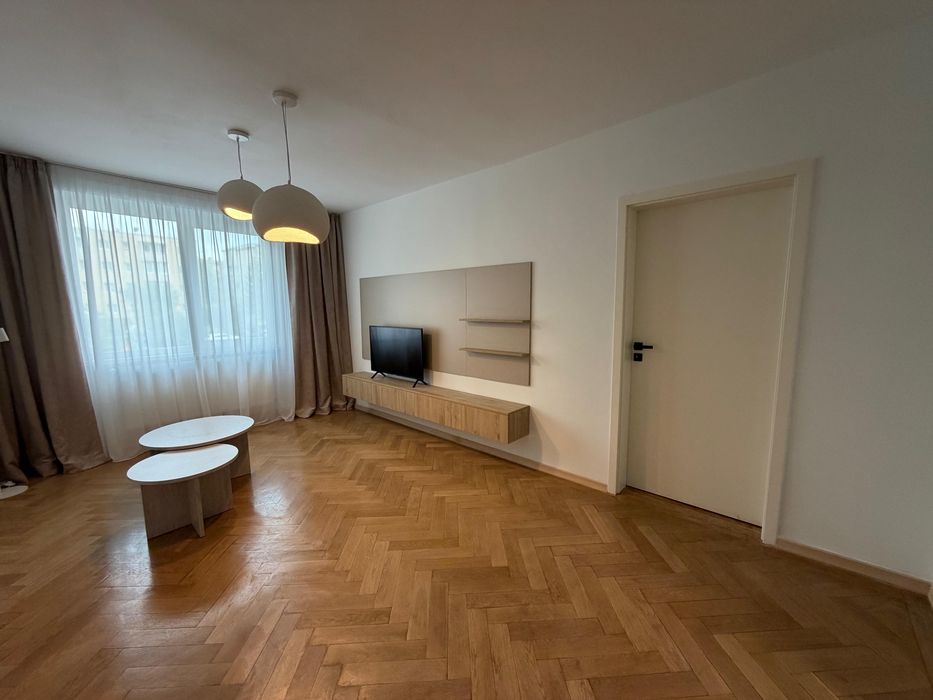 Proprietar-inchiriez apartament 2 camere