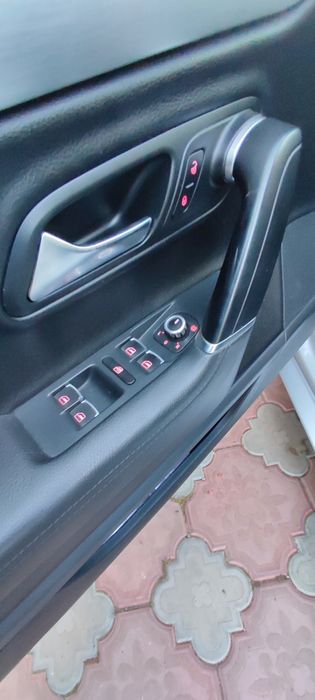 VOLKSWAGEN Passat CC 2010 — imagine 2