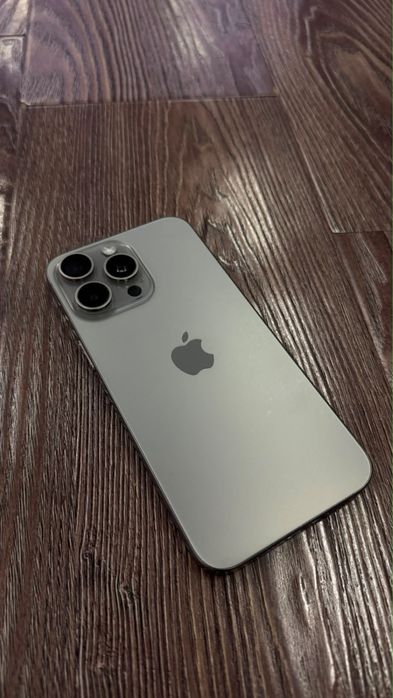 Продам Iphone 15 pro max