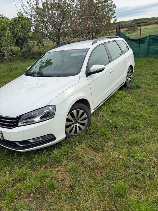 VOLKSWAGEN Passat 2012 — imagine 3