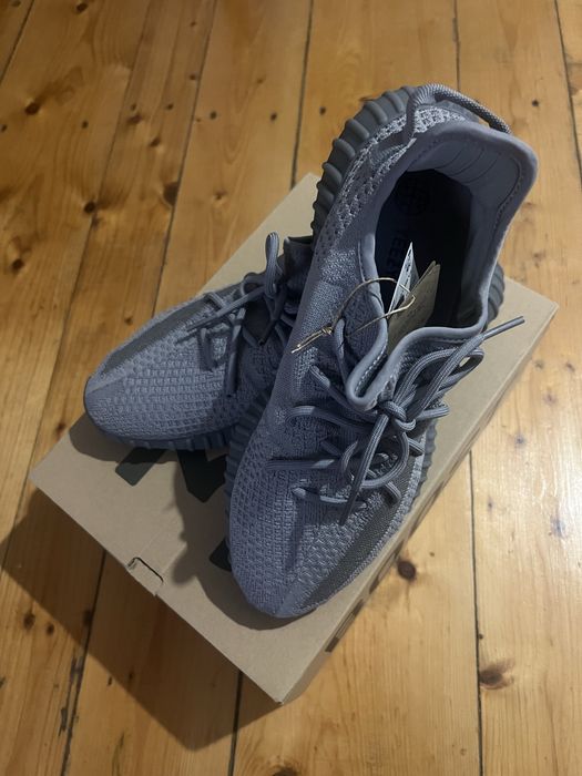 Adidasi Yeezy 350 Steel grey