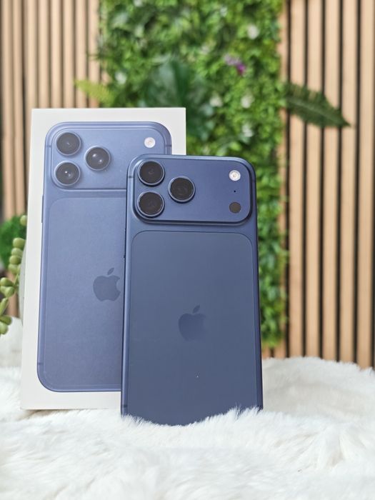 iPhone 17 Pro Max 256 Deep Blue