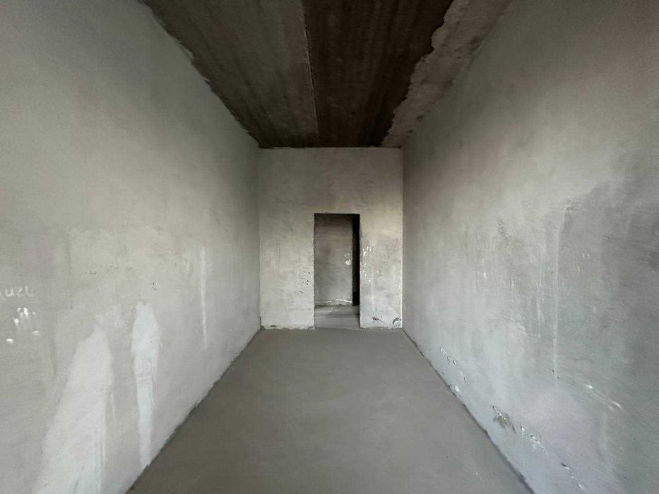 ЖК Sayram Tower  3 комнатная коробка 93м2 Сайрам улица Буз Базар