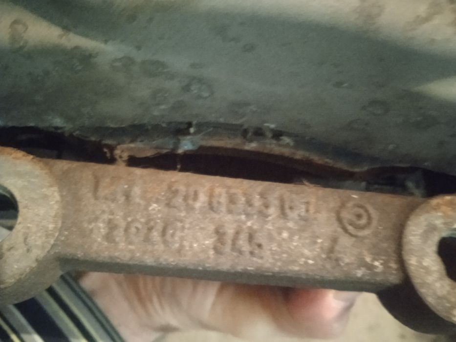 Предни спирачни апарати Brembo за Mercedes Benz W163 ML500/ML400 cdi