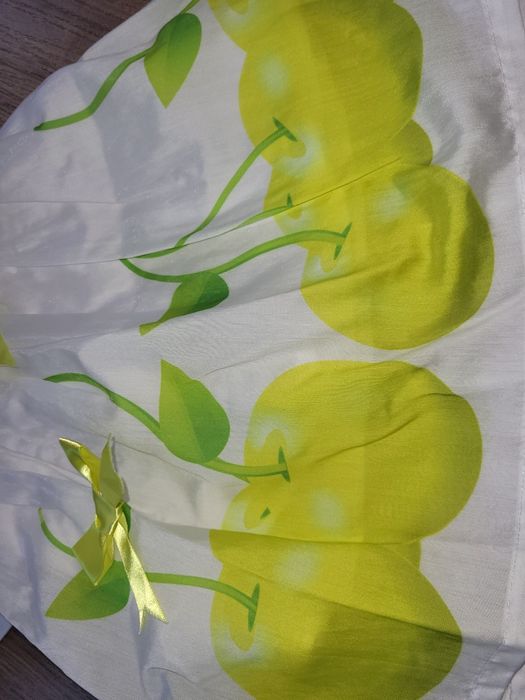 Рокля с череши, 98см.