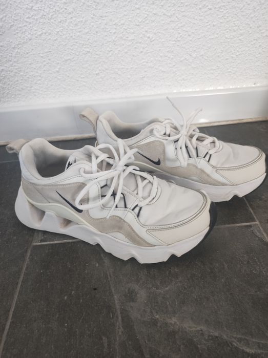 Бели Маратонки Nike размер 38