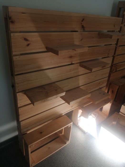 Търговско обзавеждане дърво. Интериор дърво. Пазарно обзавеждане