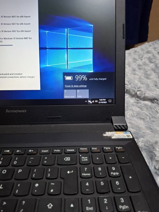 Laptop Lenovo  20382