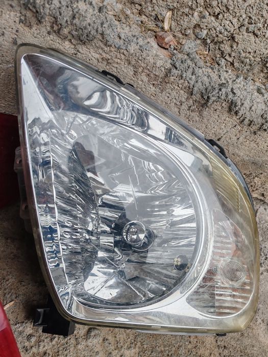 Фарове и стопове  сузуки суифт SUZUKI SWIFT