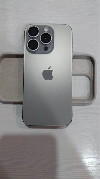Iphone 15 pro 128 gb
