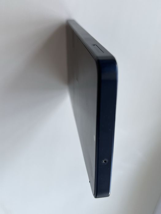 Продам Samsung A06  128 gb