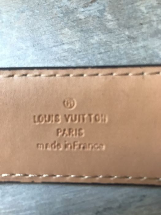 Curea Louis Vuitton  , impecabila