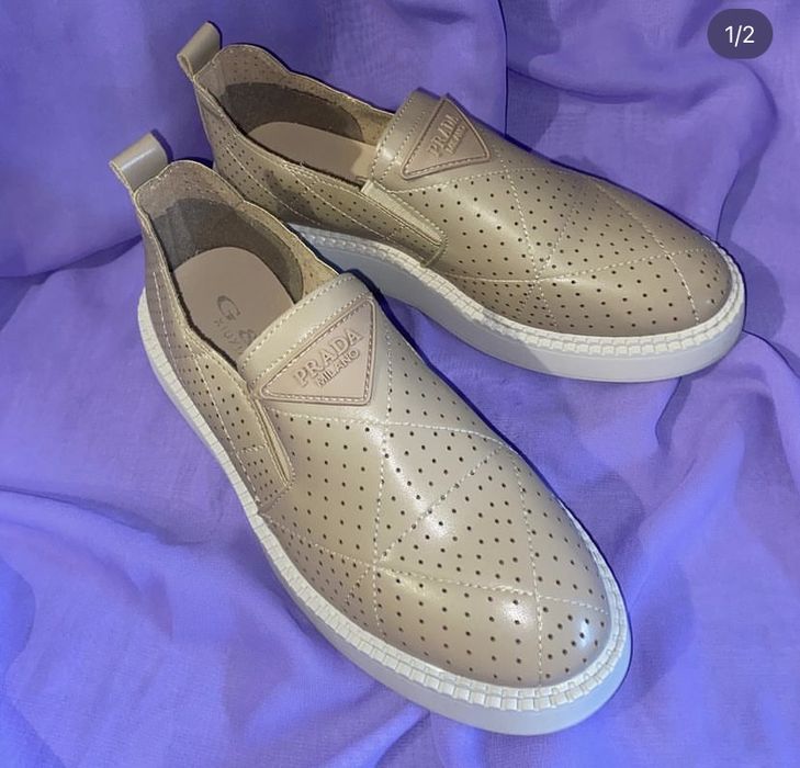 Новые женские лоферы