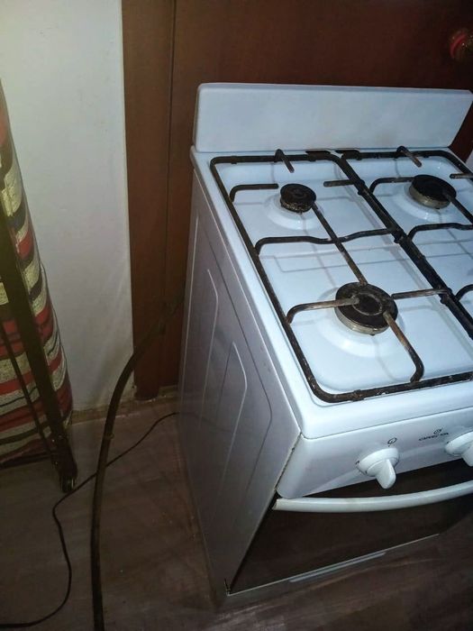 Газовая плита  GRETA