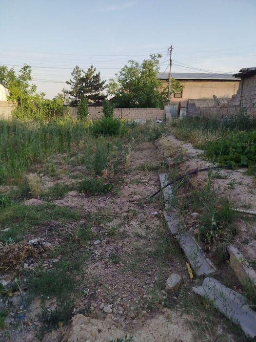 Продажа старого  участка на Уч кахрамоне  по выгодной  цене!