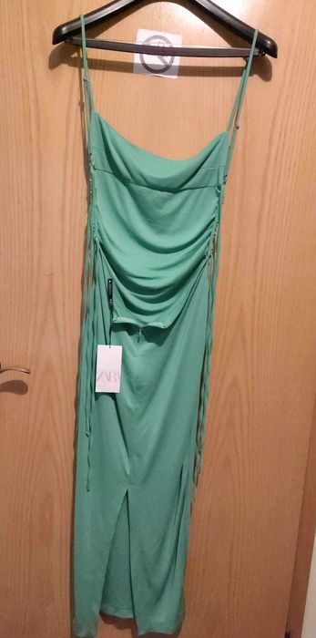 ZARA Rochie dama culoare verde Marime M  - PRET REDUS de la 40 Euro