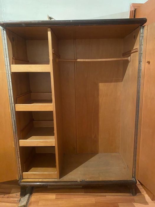 Продам шифоньер прихожая