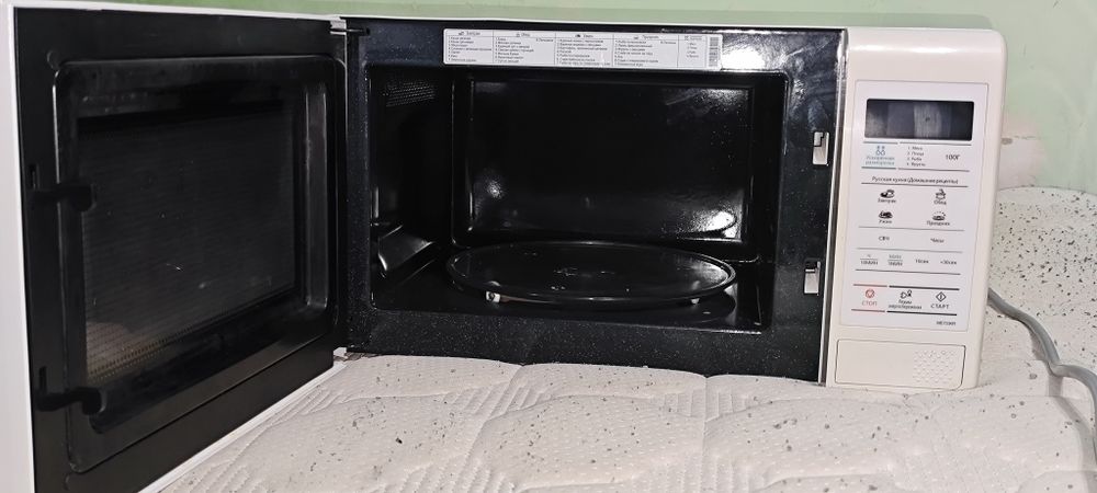 Микроволновая печь Samsung
