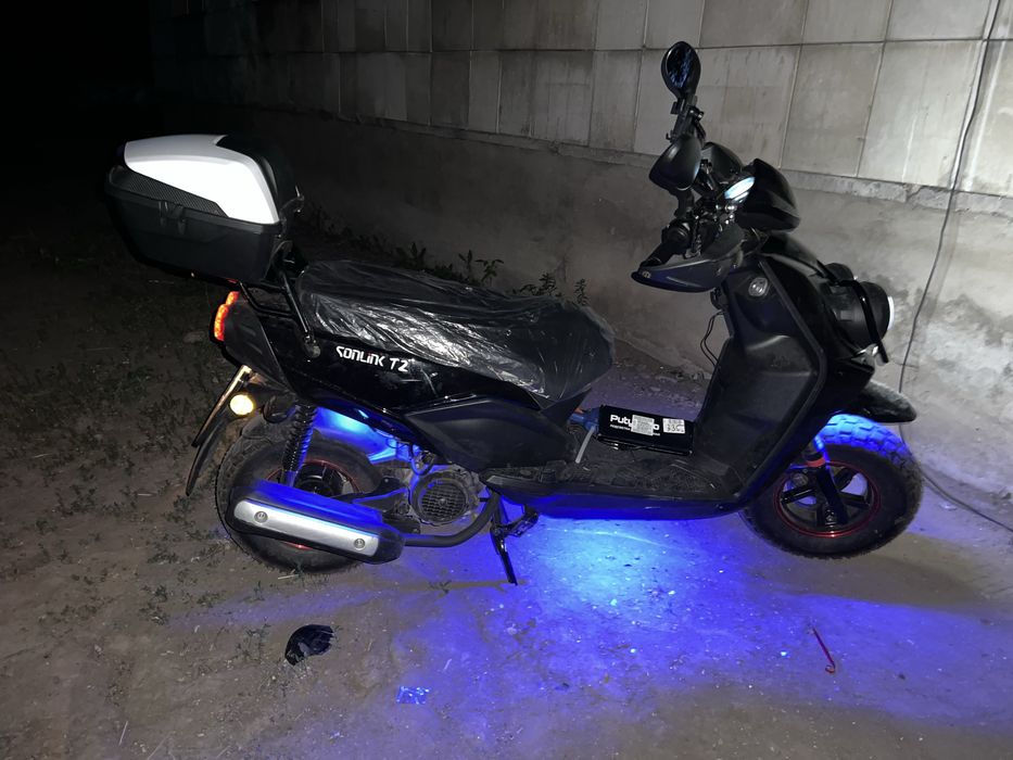 Продам мопед Танк т2