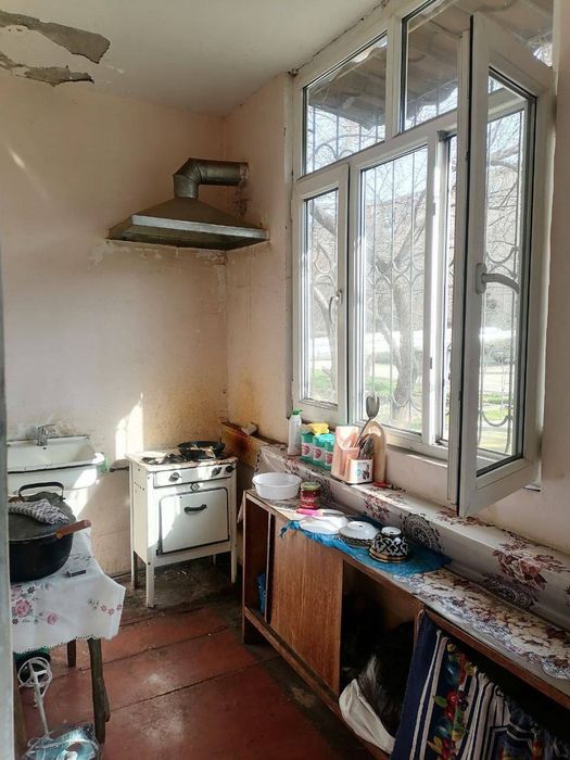 ПРОДАЁТСЯ квартира Чиланзар 21 квартал