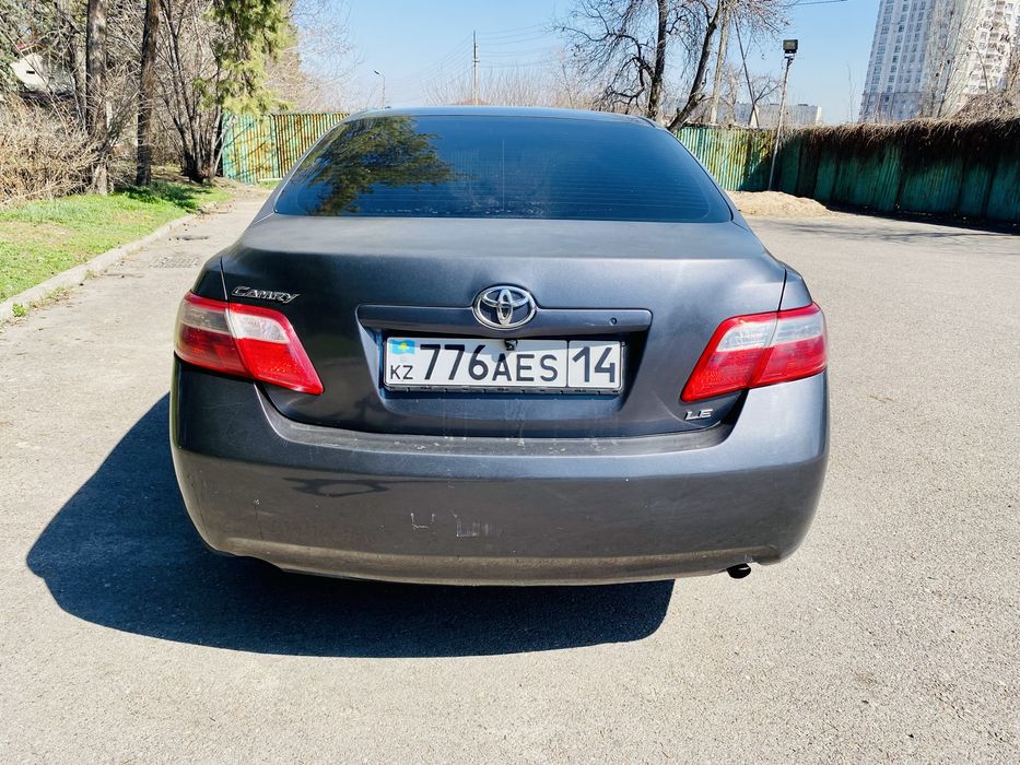 Тойота камри 40………