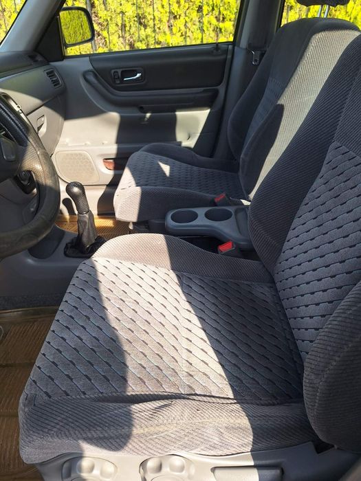 Honda CR-V 1 /2.0 147 кс (4х4, Газ, Климатик) – Цяла за части или проект