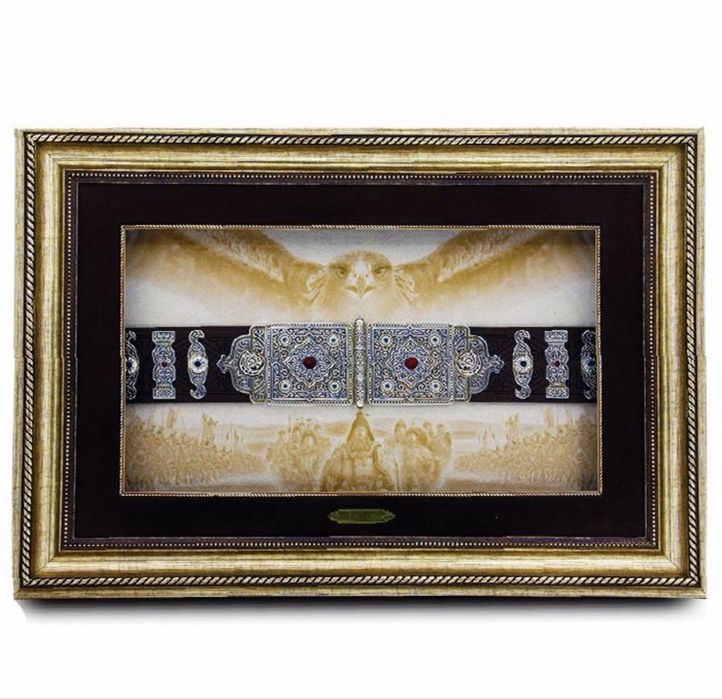 Продаю картину empire новою