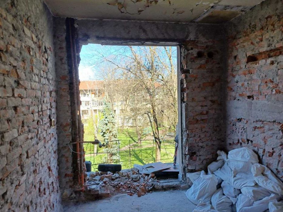 Извозване на строителни отпадъци | Изхвърляне на Мебели