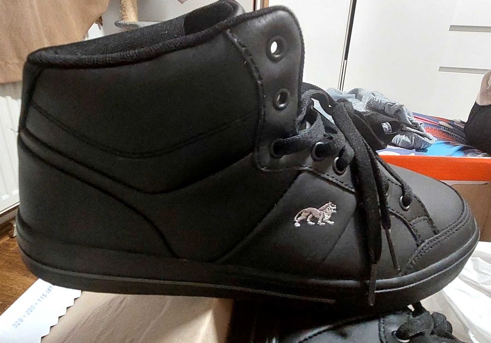 Adidas inalt Lonsdale