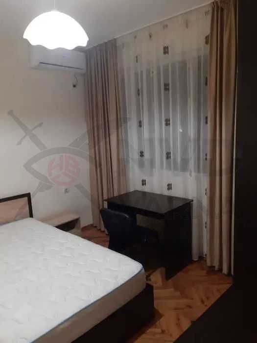Тристаен апартамент в Окръжна Болница! 2710442