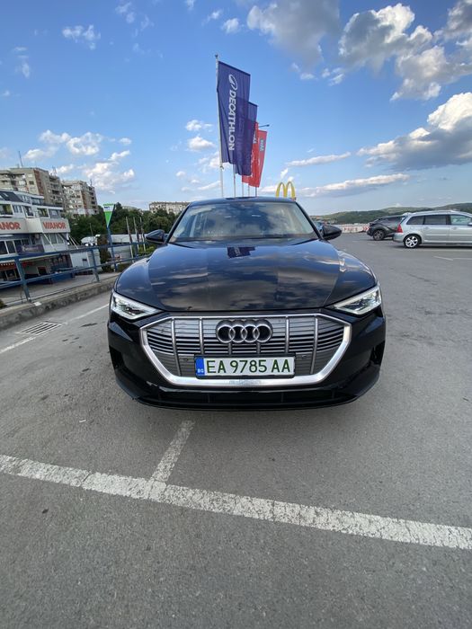 Audi E-tron!Ауди Е-трон!