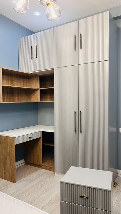 Замонавий шкаф + иш столи — битта дизайн, тўлиқ қулайлик