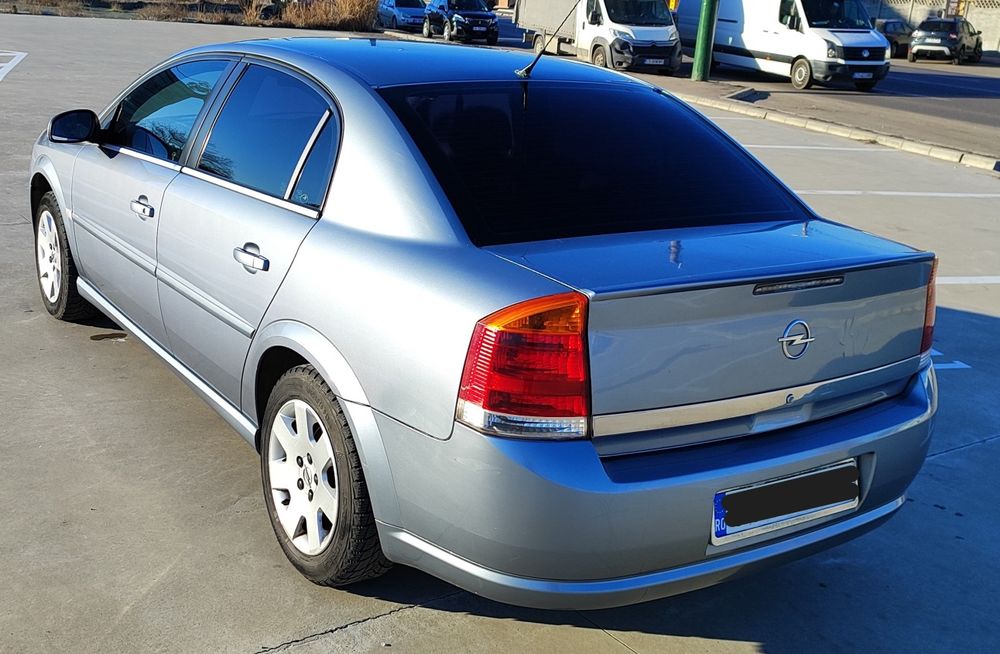 Vând Opel Vectra C