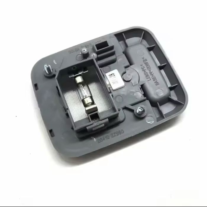 Плафон за тавана на Nissan Terrano II Нисан Терано 2 - ОРИГИНАЛЕН