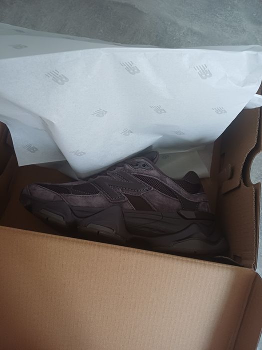 New Balance 9060