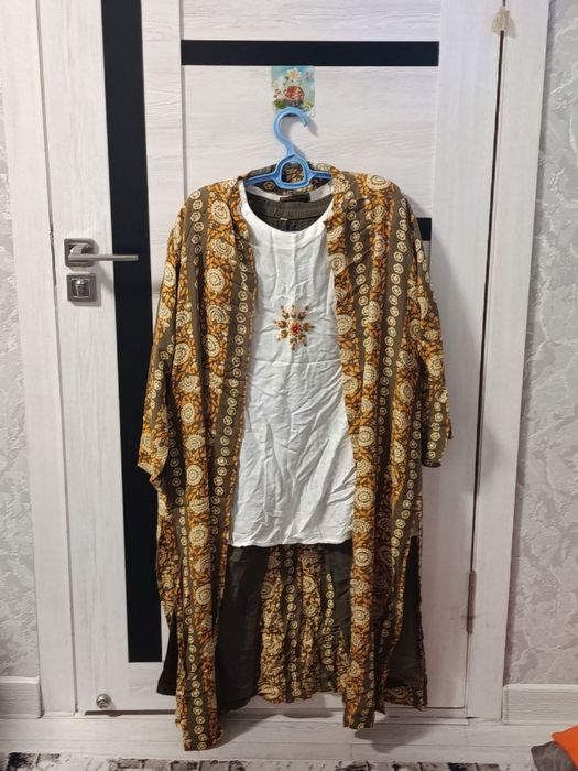 Отдам даром тройка