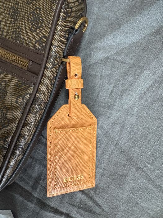 Guess чанта (чисто нова/ не използвана)