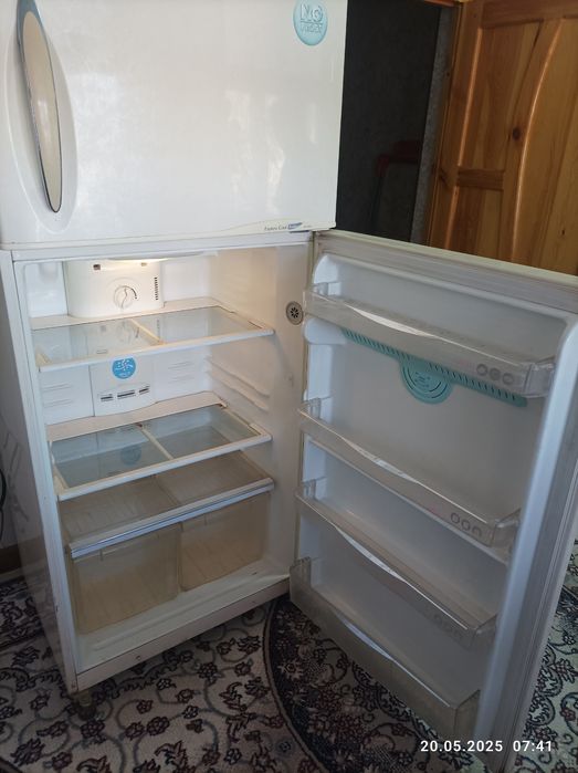 Xoladilnik lg sotiladi