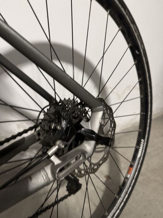 Bicicleta Nishiki Race Hybrid Comp