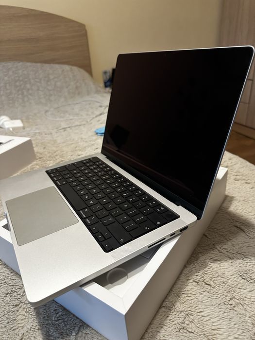 Macbook Pro 14 M1 2021